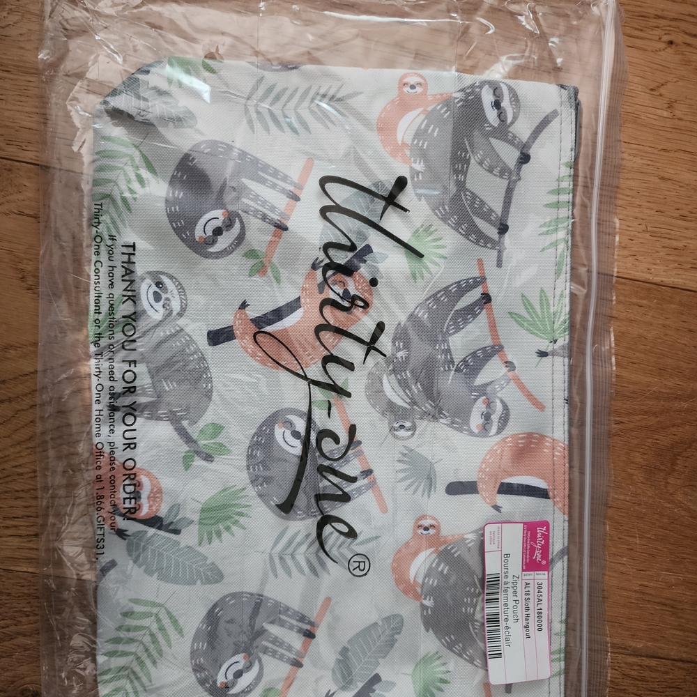 Thirty-One Sloth Hangout Zipper Pouch